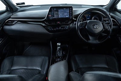 2021 Toyota C-HR - Thumbnail