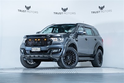 2017 Ford Everest - Thumbnail