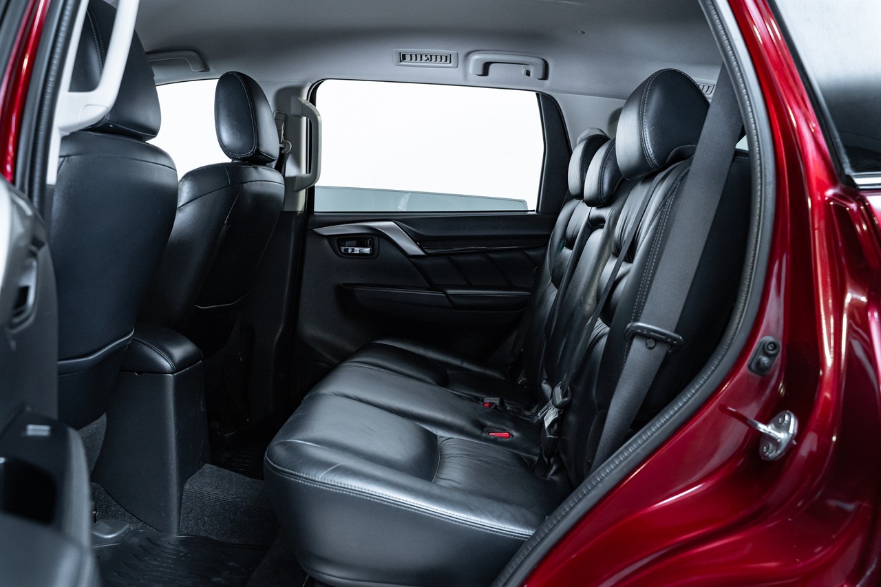 2016 Mitsubishi Pajero Sport