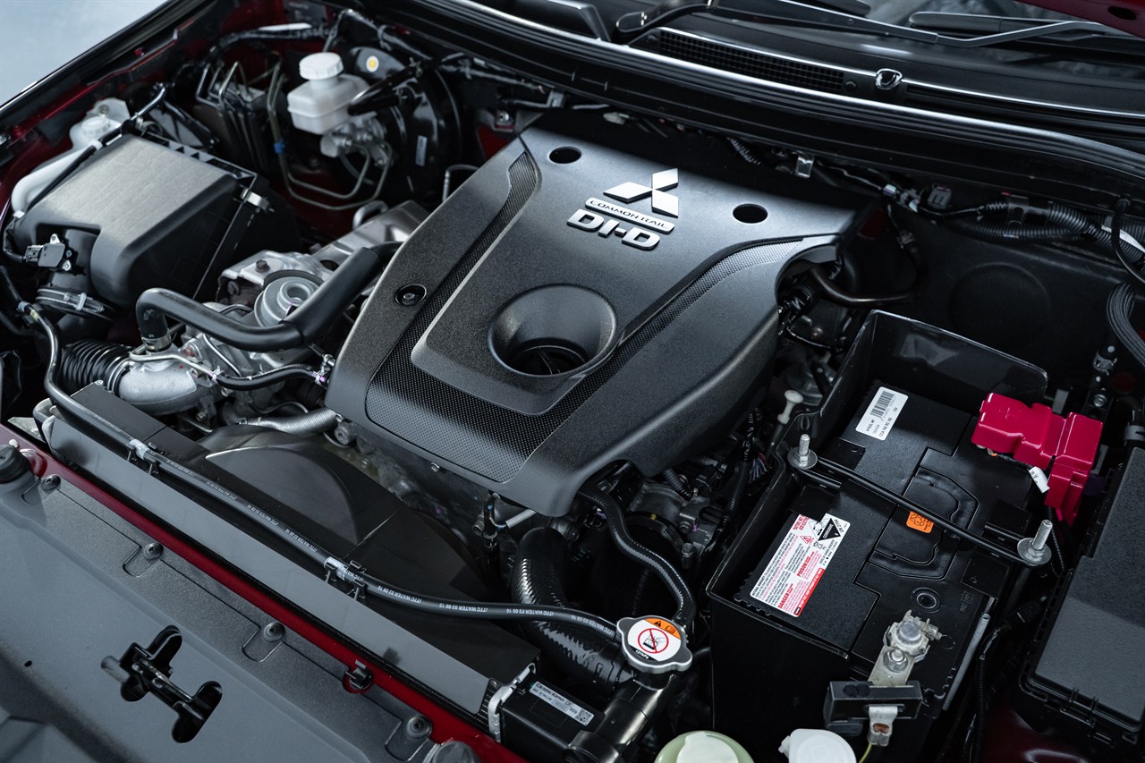 2016 Mitsubishi Pajero Sport