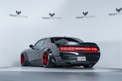 2009 Dodge Challenger - Thumbnail