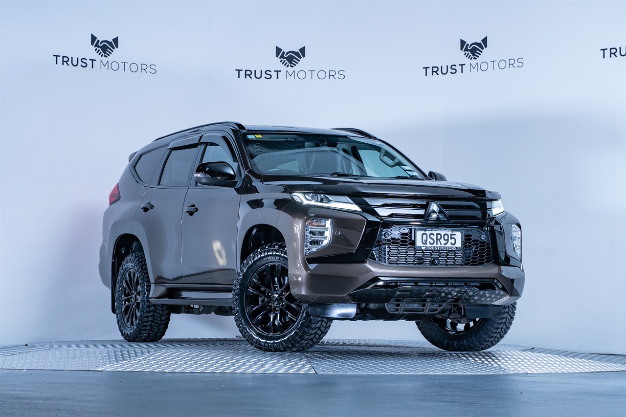 2020 Mitsubishi Pajero Sport