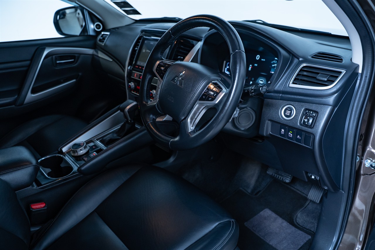 2020 Mitsubishi Pajero Sport