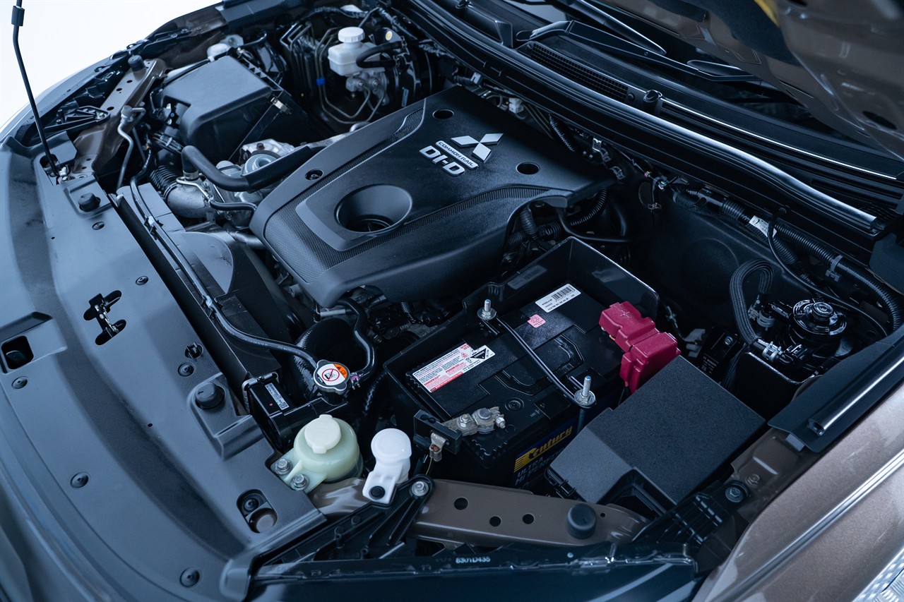 2020 Mitsubishi Pajero Sport