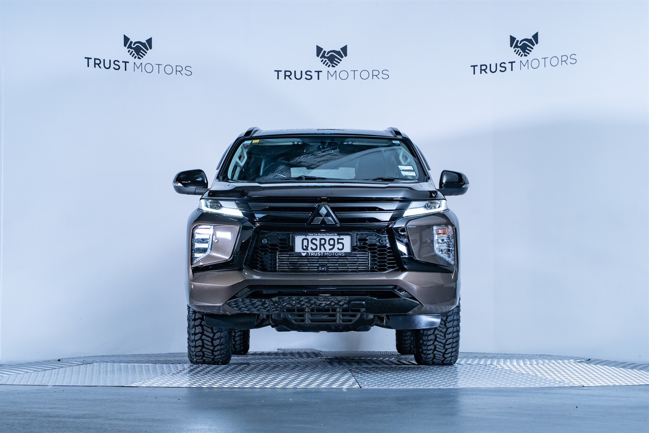 2020 Mitsubishi Pajero Sport