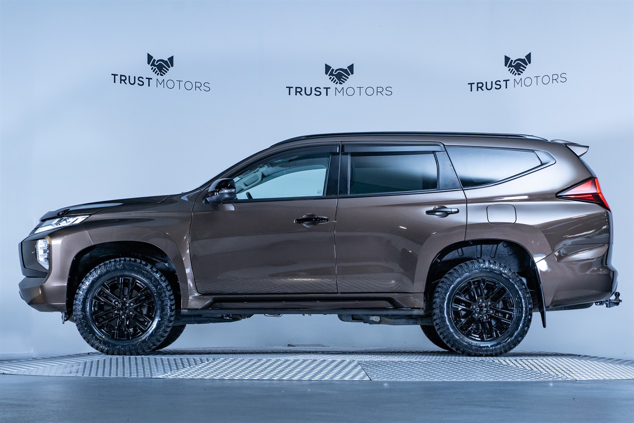 2020 Mitsubishi Pajero Sport