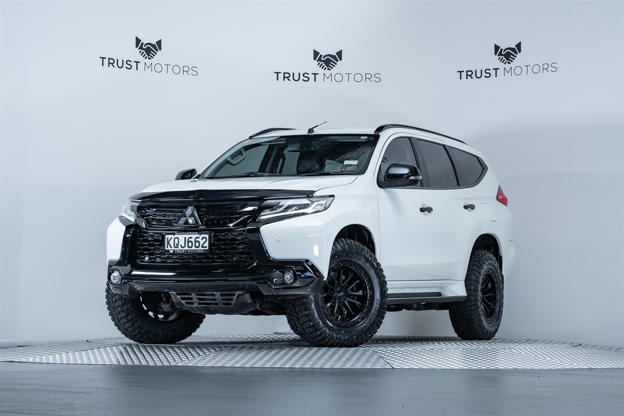 2017 Mitsubishi Pajero Sport