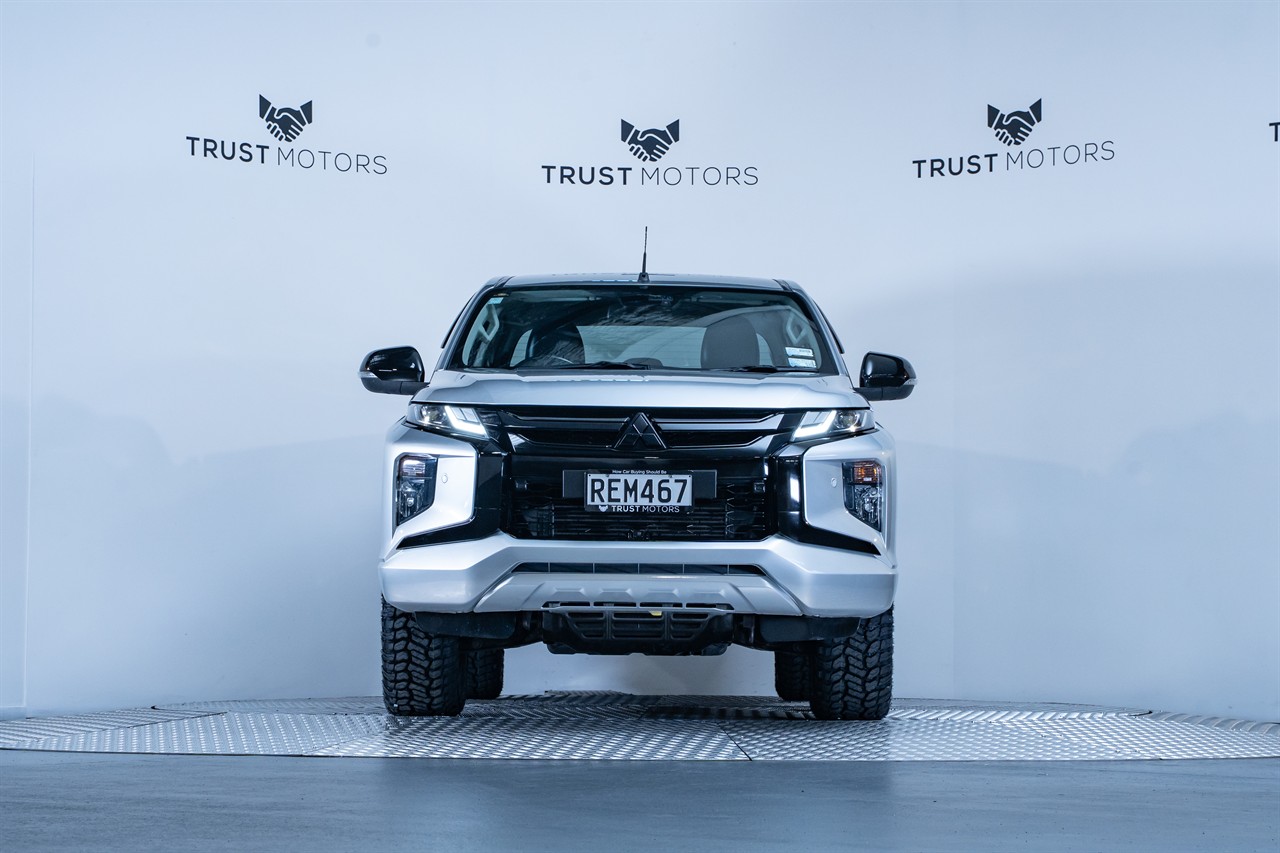 2020 Mitsubishi Triton