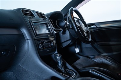 2012 Volkswagen Golf - Thumbnail