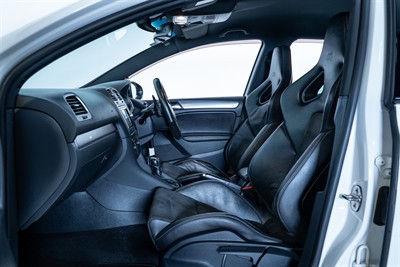 2012 Volkswagen Golf - Thumbnail