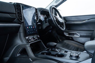 2023 Ford Everest - Thumbnail