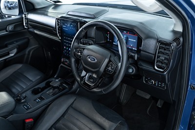 2023 Ford Everest - Thumbnail