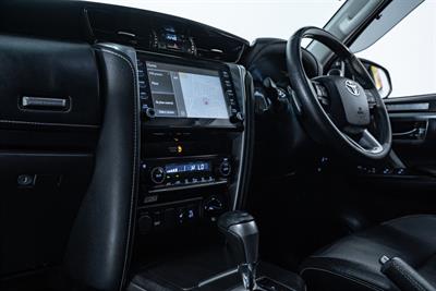 2021 Toyota Fortuner - Thumbnail
