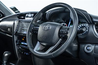 2021 Toyota Fortuner - Thumbnail