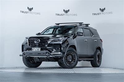 2021 Toyota Fortuner - Thumbnail