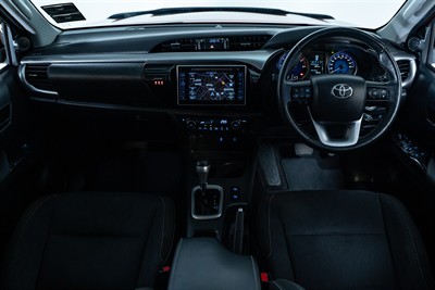 2019 Toyota Hilux - Thumbnail