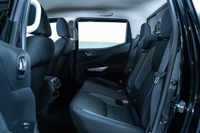 2022 Nissan Navara - Thumbnail