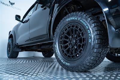 2022 Nissan Navara - Thumbnail