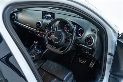 2016 Audi RS3 - Thumbnail