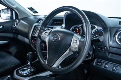 2017 Nissan Navara - Thumbnail