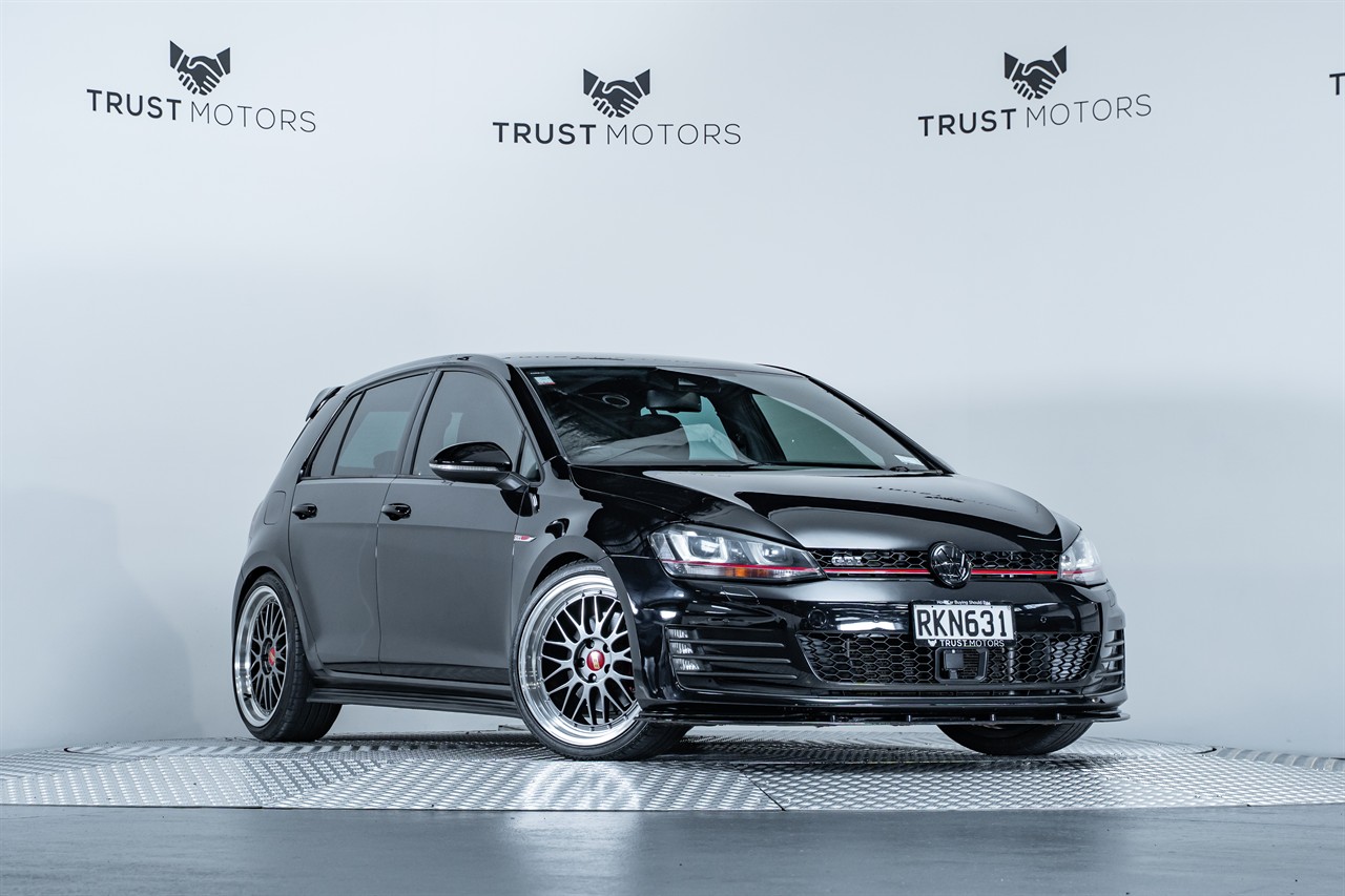 2014 Volkswagen Golf