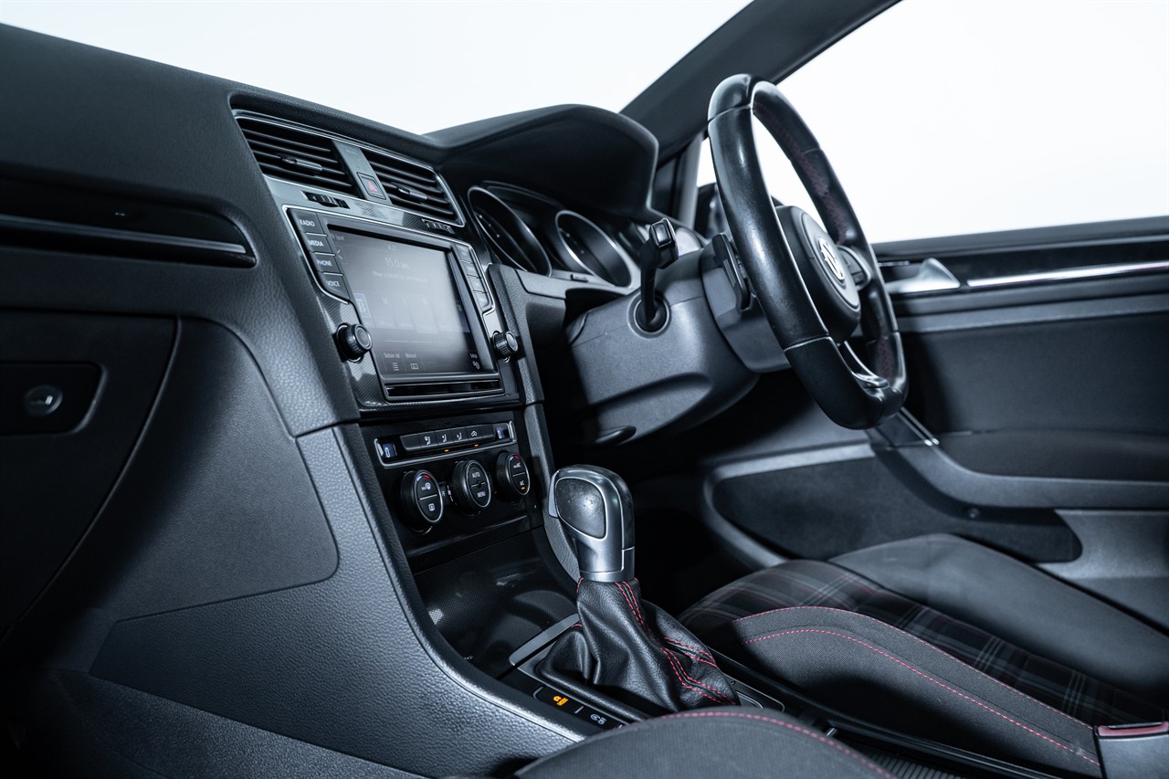 2014 Volkswagen Golf