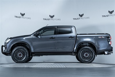 2022 Isuzu D-Max - Thumbnail