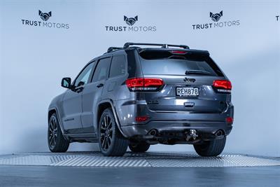 2018 Jeep Grand Cherokee - Thumbnail
