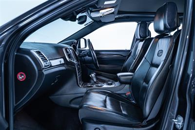 2018 Jeep Grand Cherokee - Thumbnail