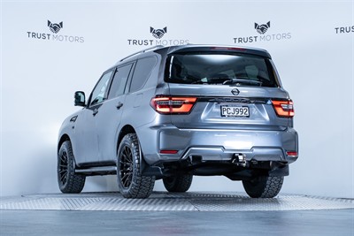 2022 Nissan Patrol - Thumbnail