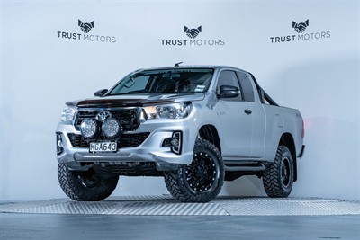 2019 Toyota Hilux - Thumbnail