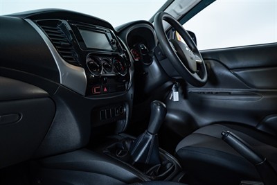 2018 Mitsubishi Triton - Thumbnail