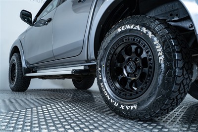2018 Mitsubishi Triton - Thumbnail