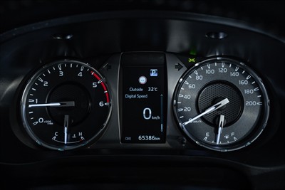 2022 Toyota Hilux - Thumbnail