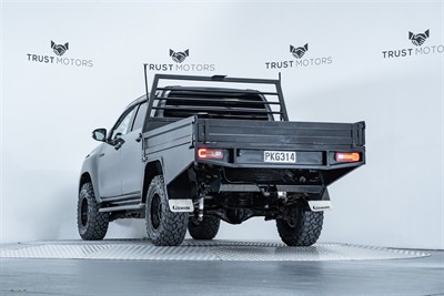 2022 Toyota Hilux - Thumbnail