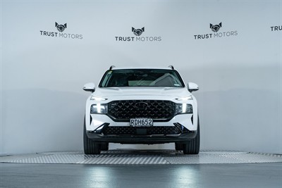 2021 Hyundai Santa Fe - Thumbnail