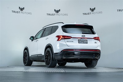 2021 Hyundai Santa Fe - Thumbnail