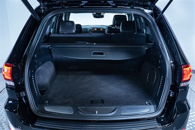 2021 Jeep Grand Cherokee - Thumbnail