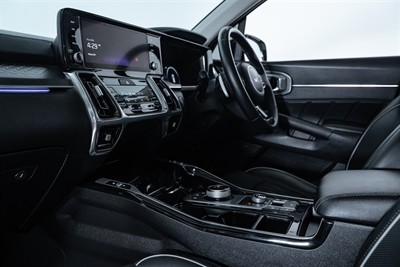 2023 Kia Sorento - Thumbnail