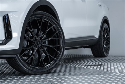 2023 Kia Sorento - Thumbnail