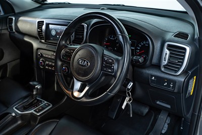 2017 Kia Sportage - Thumbnail