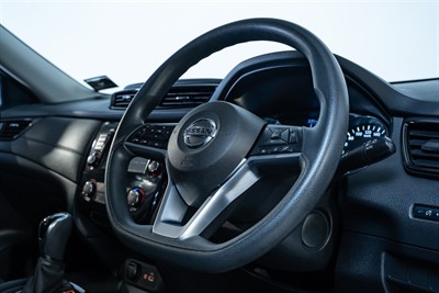 2021 Nissan X-Trail - Thumbnail