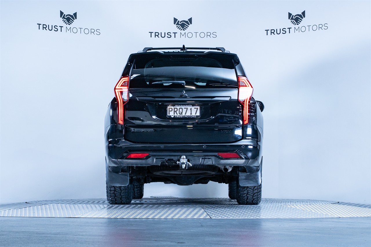 2022 Mitsubishi Pajero Sport