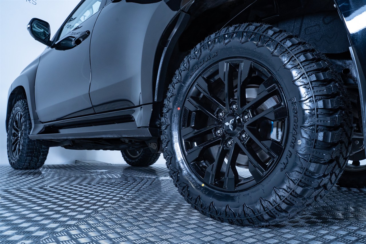 2022 Mitsubishi Pajero Sport