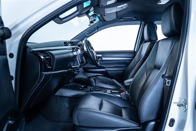 2020 Toyota Hilux - Thumbnail