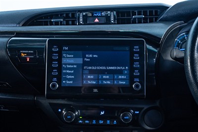 2020 Toyota Hilux - Thumbnail