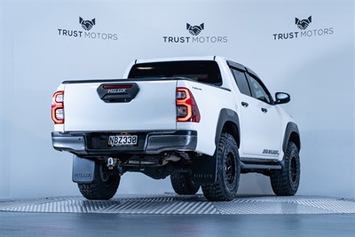 2020 Toyota Hilux - Thumbnail
