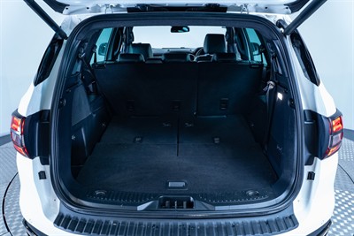 2021 Ford Everest - Thumbnail