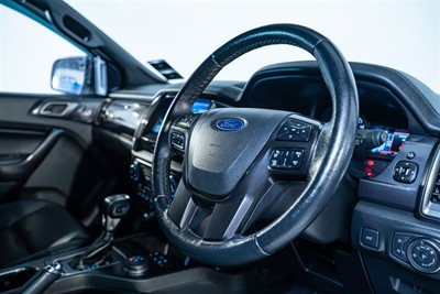 2021 Ford Everest - Thumbnail
