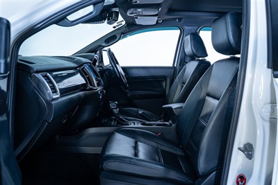 2021 Ford Everest - Thumbnail